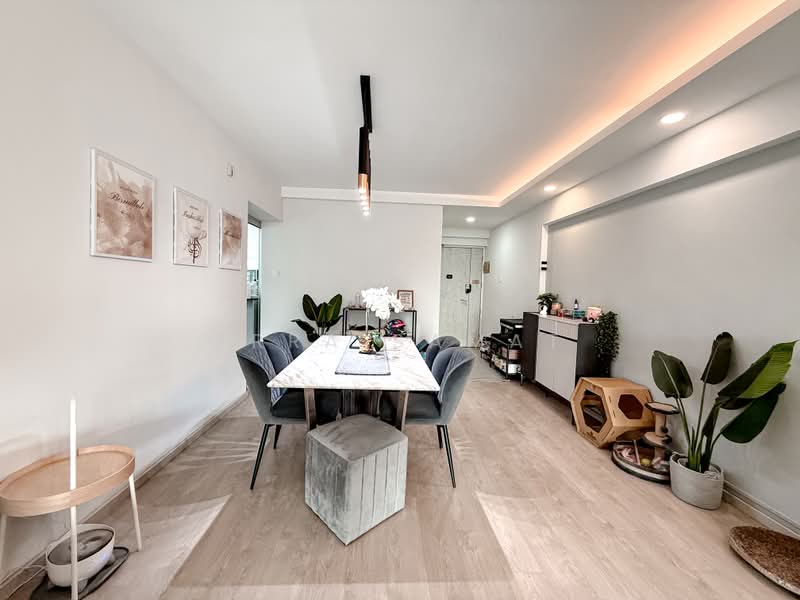 132 Edgedale Plains, 132 Edgedale Plains, 3 Bedrooms, 1,194 sqft, HDB Flat For Sale, by Erra Samat, 500187946 - Dining Room - PropertyGuru.com.sg