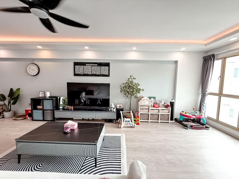132 Edgedale Plains, 132 Edgedale Plains, 3 Bedrooms, 1,194 sqft, HDB Flat For Sale, by Erra Samat, 500187946 - PropertyGuru.com.sg