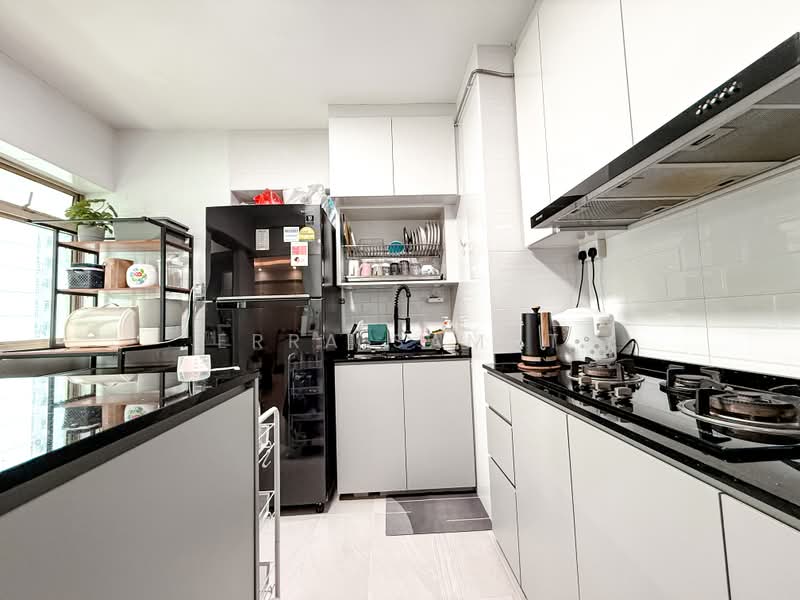132 Edgedale Plains, 132 Edgedale Plains, 3 Bedrooms, 1,194 sqft, HDB Flat For Sale, by Erra Samat, 500187946 - PropertyGuru.com.sg