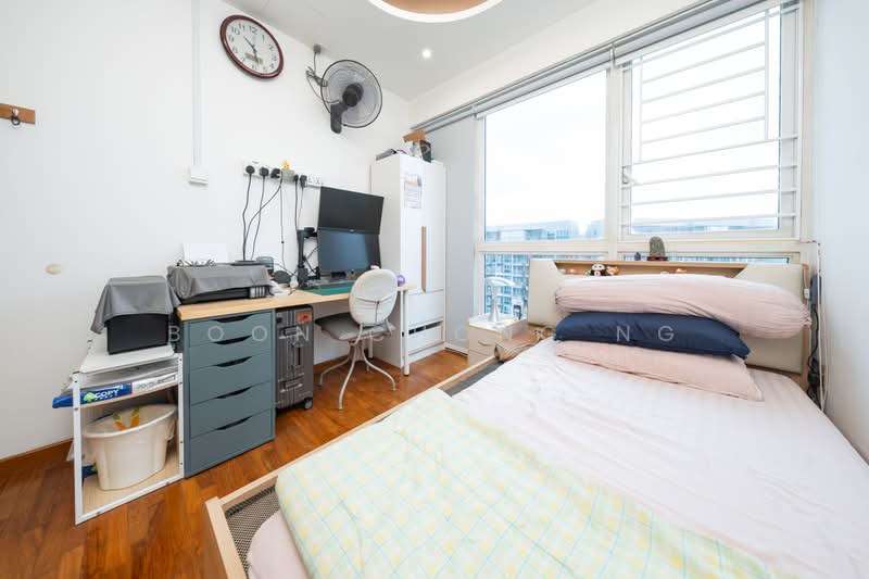 Waterview, 93 Tampines Avenue 1, 2 Bedrooms, 786 sqft, Condominium For Sale, by Boon Chong Ng, 500187947 - Bedroom - PropertyGuru.com.sg