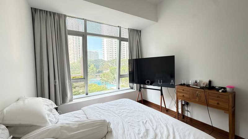 Gramercy Park, 57 Grange Road, 2 Bedrooms, 1,184 sqft, Condominium For Sale, by Douglas Quah, 500187966 - Bedroom - PropertyGuru.com.sg