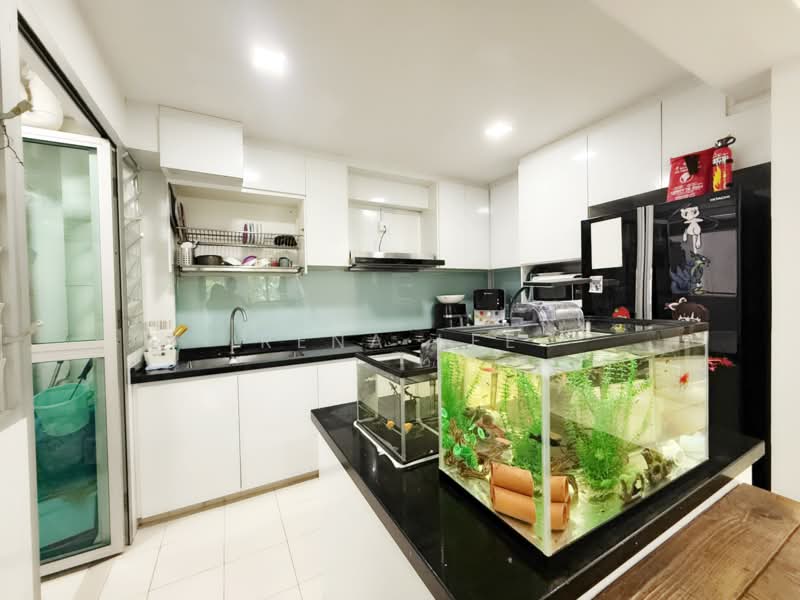 18C MacPherson Residency, 18C Circuit Road, 3 Bedrooms, 1,001 sqft, HDB Flat For Sale, by Rena Lee, 500187980 - Kitchen - PropertyGuru.com.sg