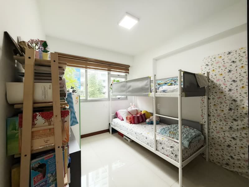 18C MacPherson Residency, 18C Circuit Road, 3 Bedrooms, 1,001 sqft, HDB Flat For Sale, by Rena Lee, 500187980 - Bedroom - PropertyGuru.com.sg
