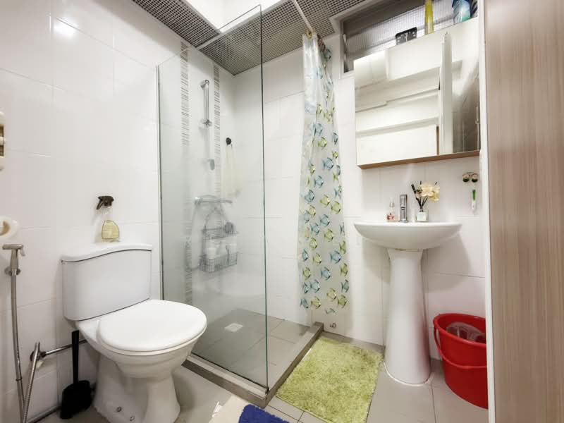 18C MacPherson Residency, 18C Circuit Road, 3 Bedrooms, 1,001 sqft, HDB Flat For Sale, by Rena Lee, 500187980 - Bathroom - PropertyGuru.com.sg