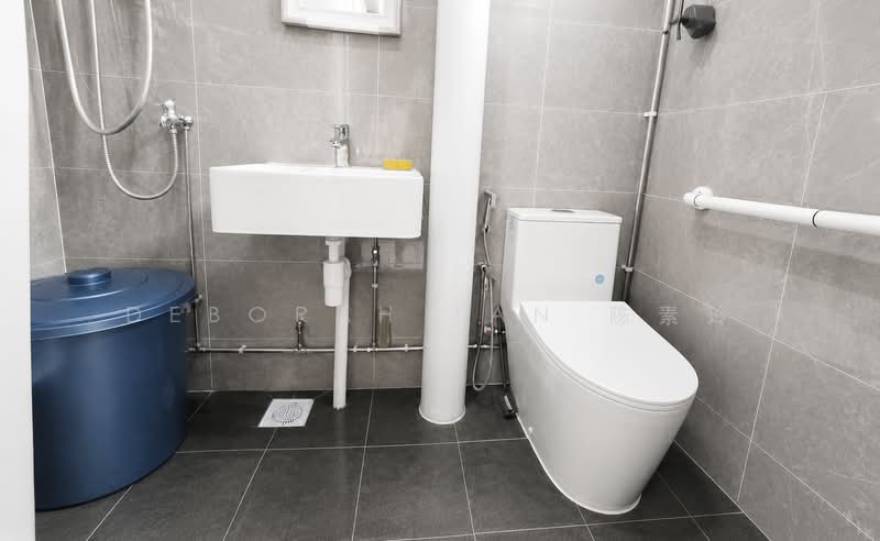 533 Serangoon North Avenue 4, 533 Serangoon North Avenue 4, Room Rental, 150 sqft, HDB Flat For Rent, by Deborah Tan 陈素玲, 500187985 - Bathroom - PropertyGuru.com.sg