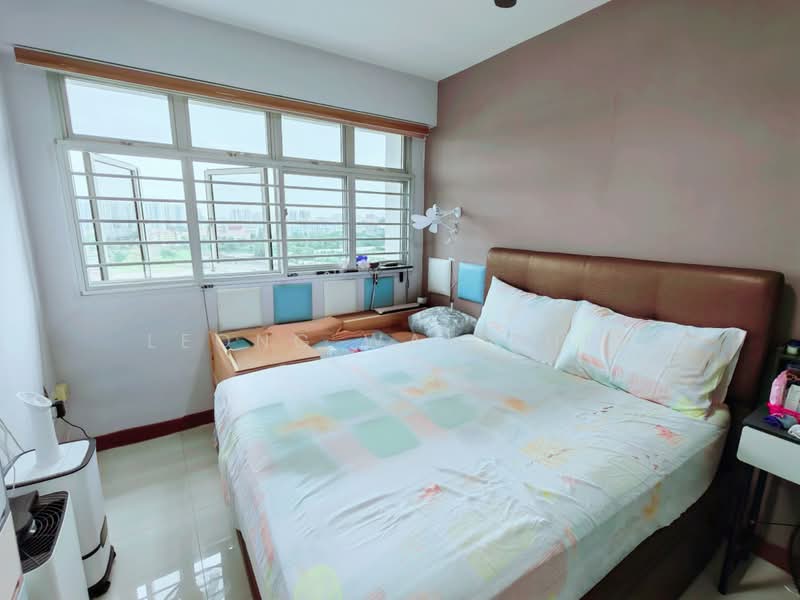 812A Choa Chu Kang Avenue 7, 812A Choa Chu Kang Avenue 7, 3 Bedrooms, 1,001 sqft, HDB Flat For Sale, by Leong Wai Chee, 500188000 - Bedroom - PropertyGuru.com.sg