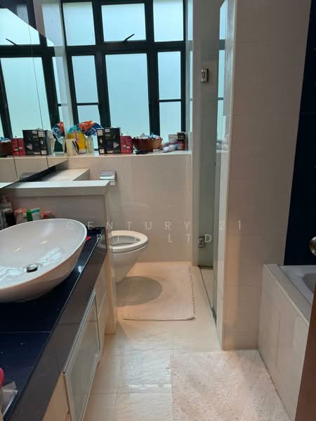 The Springbloom, 143 Serangoon Avenue 3, 3 Bedrooms, 1,873 sqft, Condominium For Rent, by CONEE WUAN, 500188011 - Bathroom - PropertyGuru.com.sg