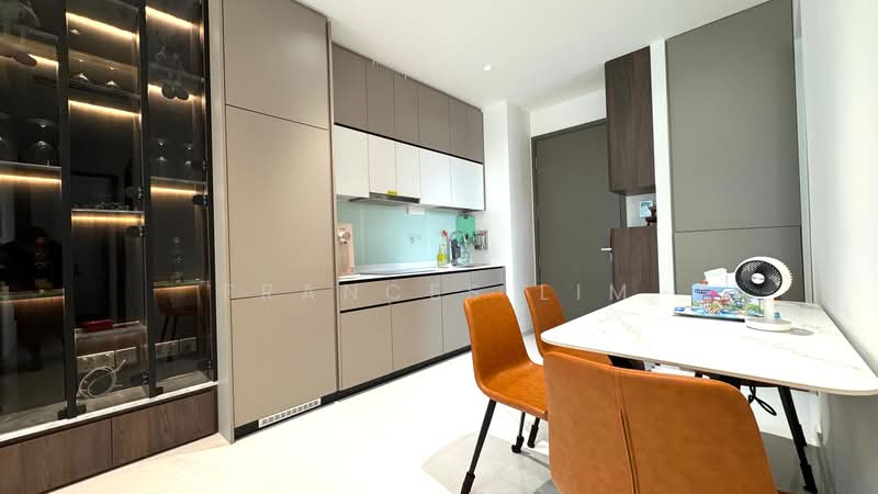 Casa Al Mare, 75 Jalan Loyang Besar, 2 Bedrooms, 775 sqft, Apartment For Sale, by Frances Lim, 500188019 - Kitchen - PropertyGuru.com.sg