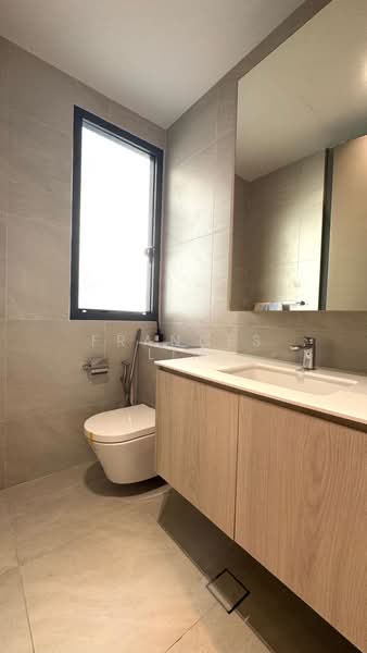 Casa Al Mare, 75 Jalan Loyang Besar, 2 Bedrooms, 775 sqft, Apartment For Sale, by Frances Lim, 500188019 - PropertyGuru.com.sg