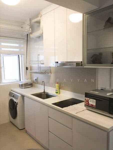451A Bukit Batok West Avenue 6, 451A Bukit Batok West Avenue 6, 1 Bedroom, 450 sqft, HDB Flat For Rent, by Hyqal Rayyan Boh, 500188020 - Kitchen - PropertyGuru.com.sg