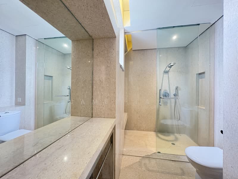 The Claymore, 25 Claymore Road, 3 Bedrooms, 2,680 sqft, Condominium For Rent, by James Tay, 500188030 - Bathroom - PropertyGuru.com.sg