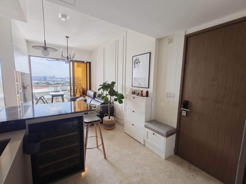 Seaside Residences, 16 Siglap Link, 2 Bedrooms, 678 sqft, Apartment For Sale, by Aaron Lin, 500188033 - Living Room - PropertyGuru.com.sg