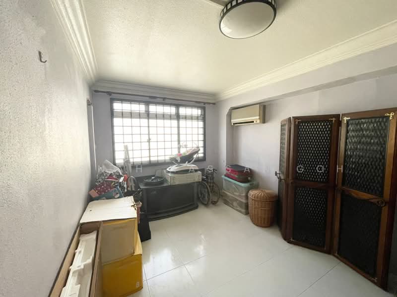 301 Tampines Street 32, 301 Tampines Street 32, 3 Bedrooms, 1,323 sqft, HDB Flat For Sale, by Hasnah Hassan Goh, 500188041 - Interior - PropertyGuru.com.sg