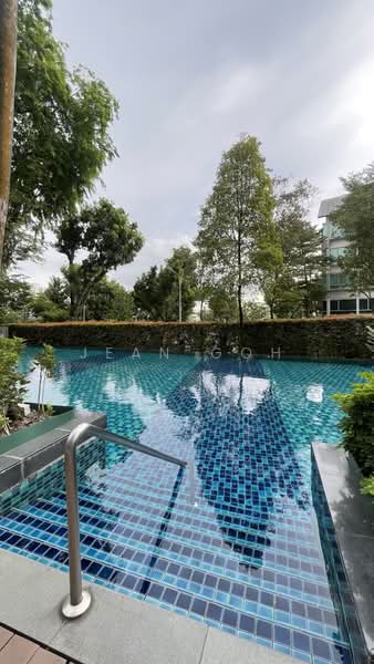 The Solitaire, 5A Balmoral Park, 2 Bedrooms, 1,238 sqft, Condominium For Rent, by Jean Goh, 500188046 - Pool - PropertyGuru.com.sg