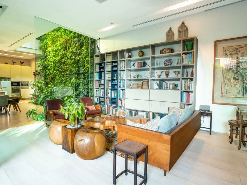 ⭐NEW EXCLUSIVE LISTING⭐DUNBAR (☎9693⚡8899 发发久久), 2.5 STOREY WITH POOL, 5 Bedrooms, 6,000 sqft, Semi-Detached House For Sale, by Denny Lim, 500188050 - Living Room - PropertyGuru.com.sg