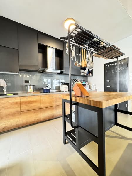 463A Bukit Batok Street 41, 463A Bukit Batok Street 41, 3 Bedrooms, 1,216 sqft, HDB Flat For Sale, by Aason Chua, 500188056 - Kitchen - PropertyGuru.com.sg