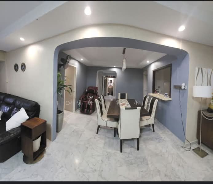 559 Hougang Street 51, 559 Hougang Street 51, 4 Bedrooms, 1,539 sqft, HDB Flat For Sale, by Tommy Yang, 500188059 - Living Room - PropertyGuru.com.sg