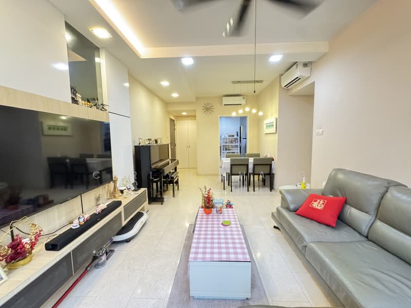 Monterey Park Condominium, 29 West Coast Rise, 2 Bedrooms, 1,023 sqft, Condominium For Sale, by Cerlyn Zhang, 500188066 - Living Room - PropertyGuru.com.sg