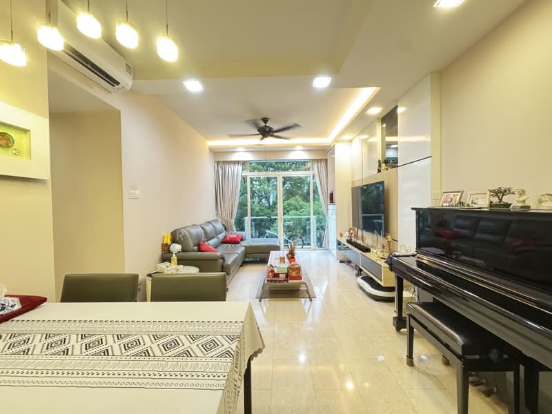 Monterey Park Condominium, 29 West Coast Rise, 2 Bedrooms, 1,023 sqft, Condominium For Sale, by Cerlyn Zhang, 500188066 - Living Room - PropertyGuru.com.sg
