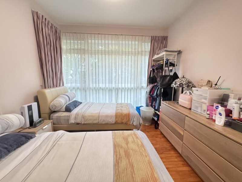 Monterey Park Condominium, 29 West Coast Rise, 2 Bedrooms, 1,023 sqft, Condominium For Sale, by Cerlyn Zhang, 500188066 - Bedroom - PropertyGuru.com.sg