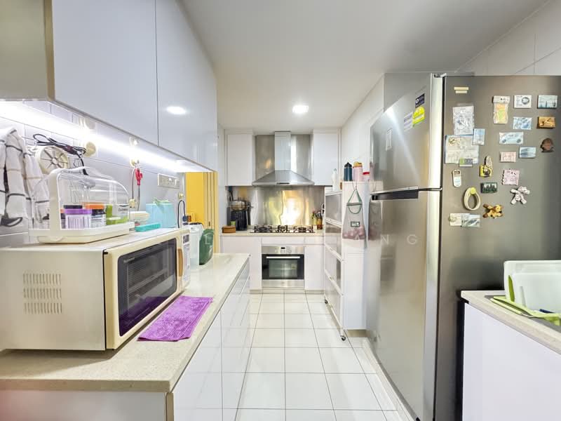 Monterey Park Condominium, 29 West Coast Rise, 2 Bedrooms, 1,023 sqft, Condominium For Sale, by Cerlyn Zhang, 500188066 - Kitchen - PropertyGuru.com.sg