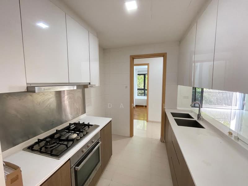 NV Residences, 93 Pasir Ris Grove, 3 Bedrooms, 1,109 sqft, Condominium For Sale, by Ng Daniel, 500188070 - Kitchen - PropertyGuru.com.sg