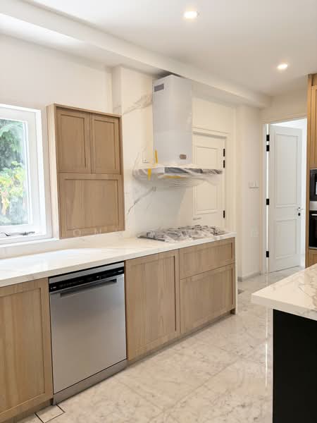 King Albert Park, King Albert Park, 4 Bedrooms, 3,729 sqft, Semi-Detached House For Rent, by Monita Wong, 500188078 - Kitchen - PropertyGuru.com.sg