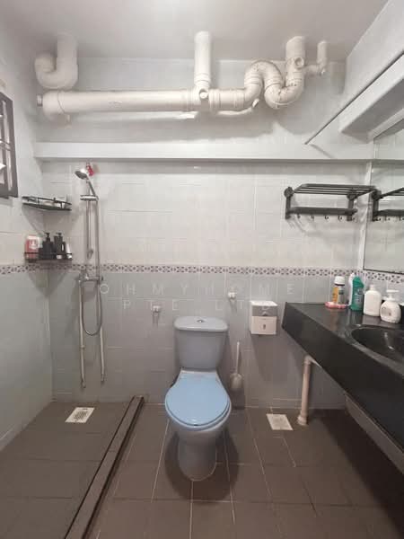 504B Montreal Drive, 504B Montreal Drive, 3 Bedrooms, 1,184 sqft, HDB Flat For Sale, by KEE PENG HAR, 500188084 - Bathroom - PropertyGuru.com.sg
