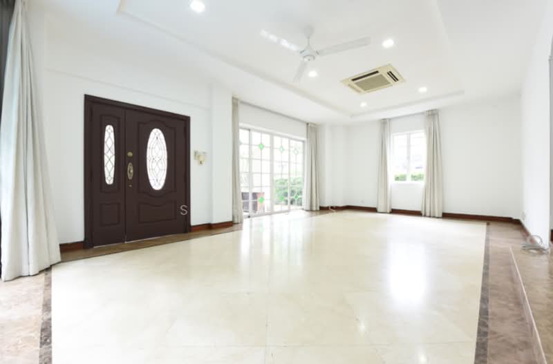 Gentle Villas, Gentle Drive, 5 Bedrooms, 10,000 sqft, Semi-Detached House For Rent, by Suraj S., 500188096 - Entrance - PropertyGuru.com.sg