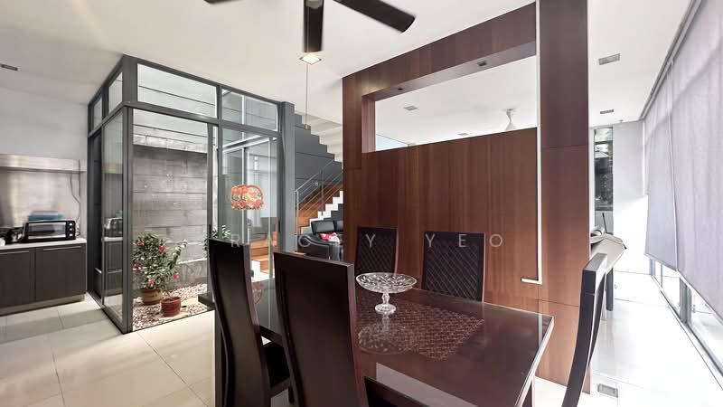 3 Storey Semi Detached House @ Jalan Hock Chye (Nr Kovan MRT), Jalan Hock Chye, 6 Bedrooms, 3,714 sqft, Semi-Detached House For Rent, by Tracey Yeo, 500188111 - Dining Room - PropertyGuru.com.sg