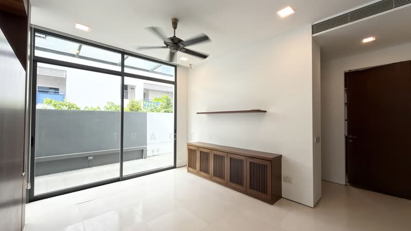 3 Storey Semi Detached House @ Jalan Hock Chye (Nr Kovan MRT), Jalan Hock Chye, 6 Bedrooms, 3,714 sqft, Semi-Detached House For Rent, by Tracey Yeo, 500188111 - Interior - PropertyGuru.com.sg