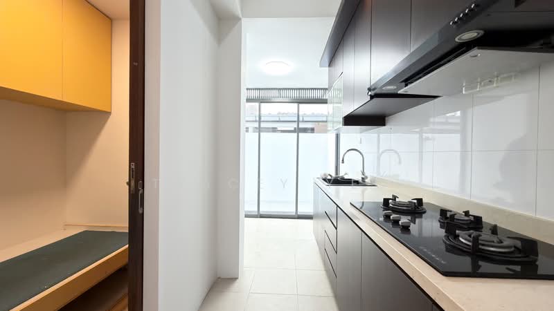 3 Storey Semi Detached House @ Jalan Hock Chye (Nr Kovan MRT), Jalan Hock Chye, 6 Bedrooms, 3,714 sqft, Semi-Detached House For Rent, by Tracey Yeo, 500188111 - Kitchen - PropertyGuru.com.sg