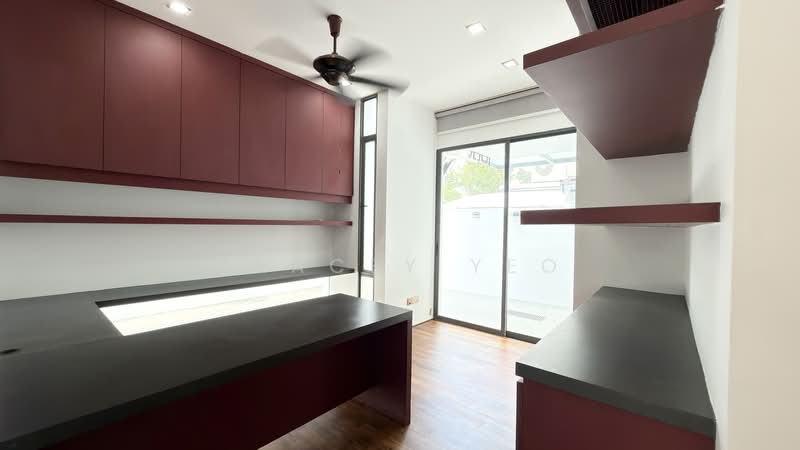 3 Storey Semi Detached House @ Jalan Hock Chye (Nr Kovan MRT), Jalan Hock Chye, 6 Bedrooms, 3,714 sqft, Semi-Detached House For Rent, by Tracey Yeo, 500188111 - Study - PropertyGuru.com.sg