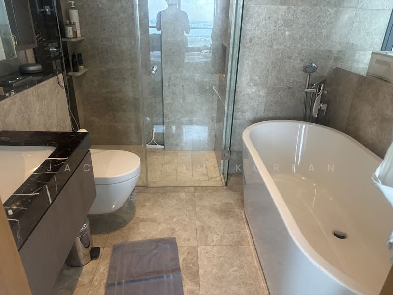 Marina One Residences, 21 Marina Way, 3 Bedrooms, 1,518 sqft, Condominium For Sale, by Jackie Lim-Korean, 500188118 - Bathroom - PropertyGuru.com.sg