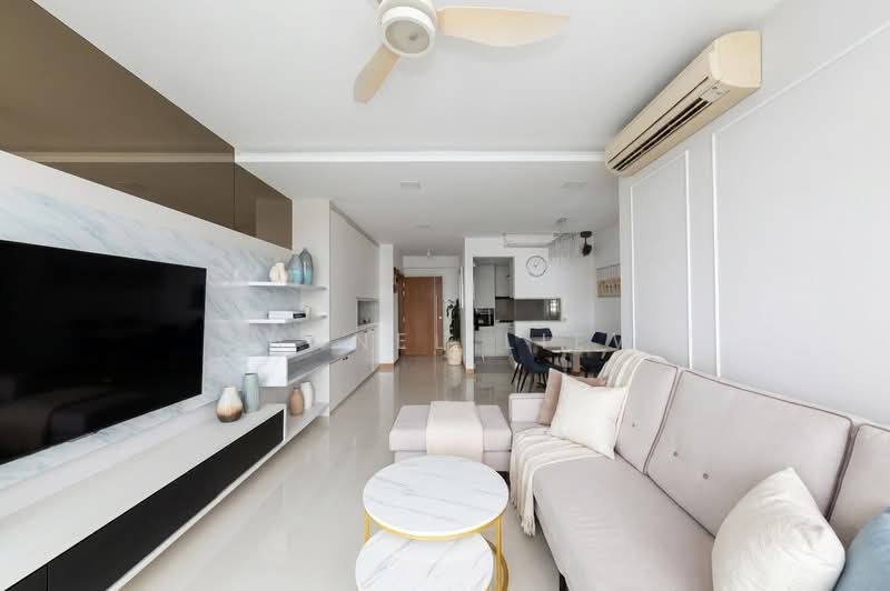 Waterfront Waves, 760 Bedok Reservoir Road, 3 Bedrooms, 1,346 sqft, Condominium For Rent, by Shanel Liew, 500188120 - Living Room - PropertyGuru.com.sg