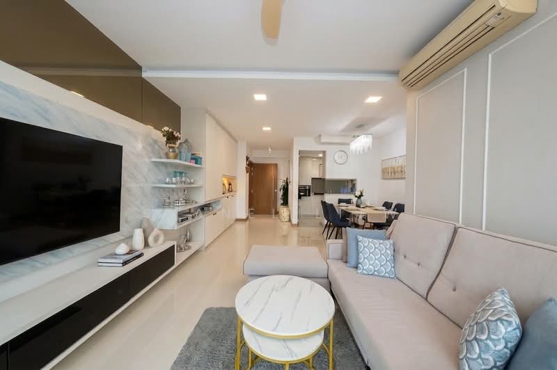 Waterfront Waves, 760 Bedok Reservoir Road, 3 Bedrooms, 1,346 sqft, Condominium For Rent, by Shanel Liew, 500188120 - Living Room - PropertyGuru.com.sg