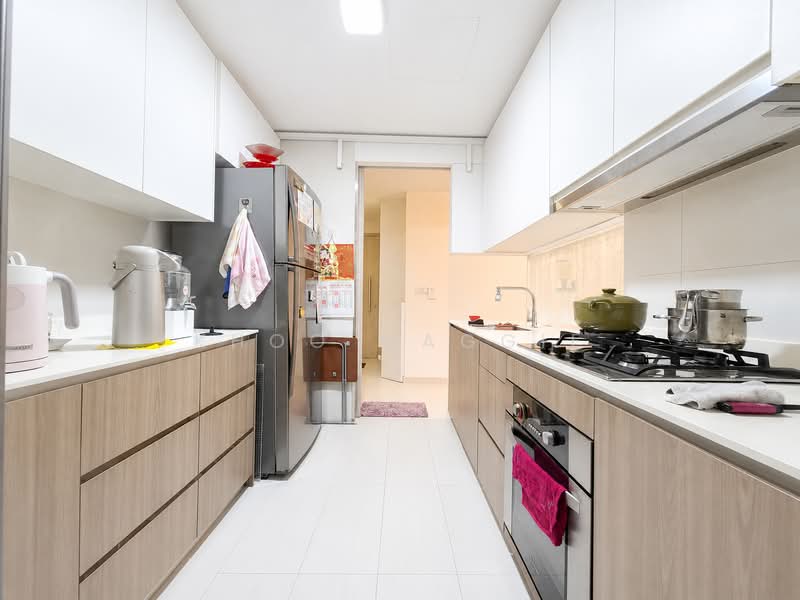 Sol Acres, 8 Choa Chu Kang Grove, 3 Bedrooms, 1,066 sqft, Executive Condominium For Sale, by Khoo Maggie, 500188125 - Kitchen - PropertyGuru.com.sg