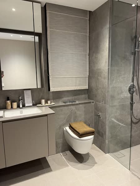 Canberra Crescent Residences, 51 Canberra Crescent, 4 Bedrooms, 1,216 sqft, Condominium For Sale, by Angela Oh, 500188126 - Bathroom - PropertyGuru.com.sg