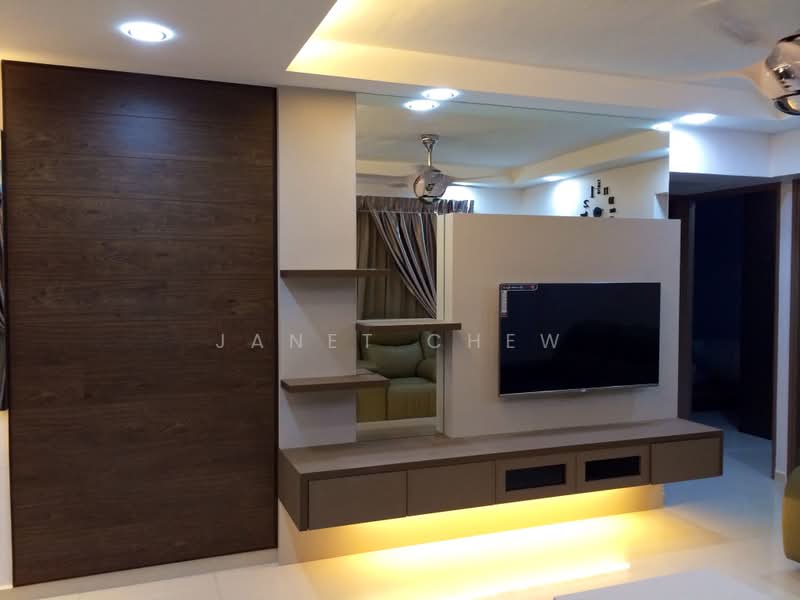 86 Telok Blangah Heights, 86 Telok Blangah Heights, 3 Bedrooms, 968 sqft, HDB Flat For Sale, by Janet Chew, 500188146 - Living Room - PropertyGuru.com.sg