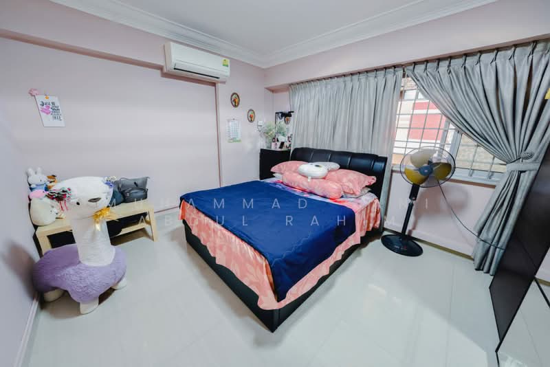 615 Elias Road, 615 Elias Road, 3 Bedrooms, 1,442 sqft, HDB Flat For Sale, by Muhammad Gani Abdul Rahim, 500188151 - Bedroom 2 - PropertyGuru.com.sg