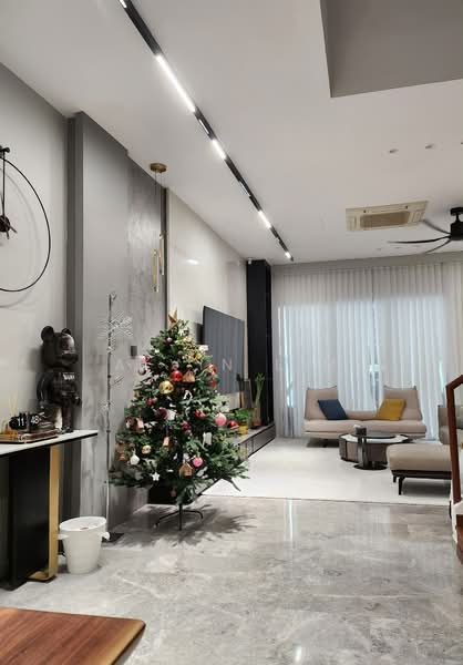 Big Ensuite masterbedroom near Eunos Mrt, , Room Rental, 200 sqft, Terraced House For Rent, by Alvin Lim, 500188152 - Living Room - PropertyGuru.com.sg
