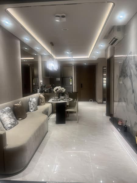 Chuan Park, 240 Lorong Chuan, 2 Bedrooms, 743 sqft, Condominium For Sale, by Angela Oh, 500188155 - Living Room - PropertyGuru.com.sg