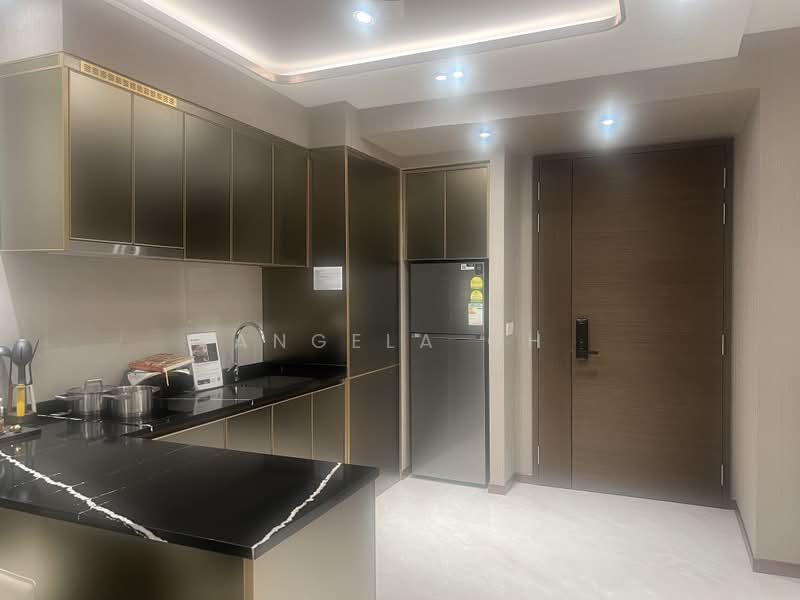 Chuan Park, 240 Lorong Chuan, 2 Bedrooms, 743 sqft, Condominium For Sale, by Angela Oh, 500188155 - Kitchen - PropertyGuru.com.sg