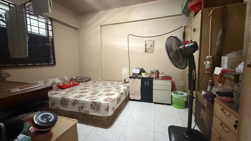 172 Ang Mo Kio Avenue 4, 172 Ang Mo Kio Avenue 4, 2 Bedrooms, 646 sqft, HDB Flat For Sale, by Vivien Zheng, 500188159 - Bedroom - PropertyGuru.com.sg