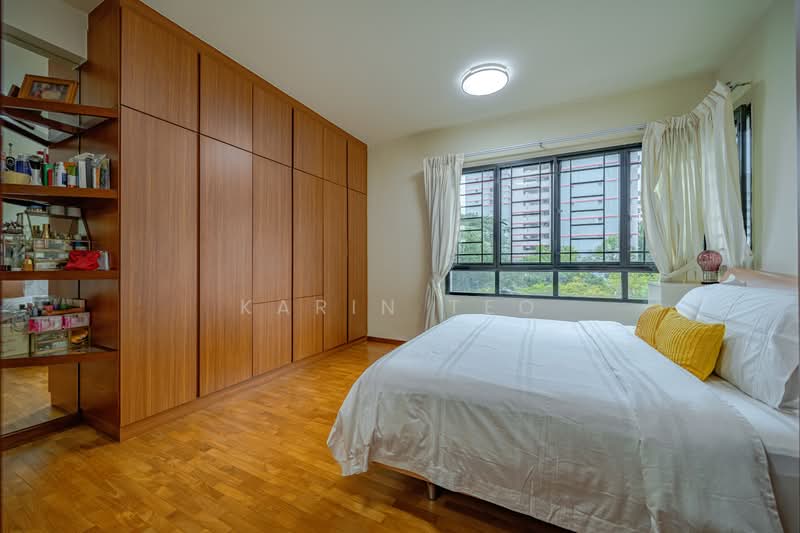 Woodsvale, 15 Woodlands Drive 72, 3 Bedrooms, 1,281 sqft, Condominium For Sale, by Karin Teo, 500188160 - Bedroom - PropertyGuru.com.sg
