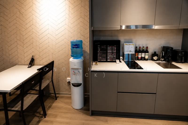Ubi Techpark, 10 Ubi Crescent, 1,600 sqft, Light Industrial (B1) For Rent, by Yong Chee Kien (CK), 500188162 - Kitchen - CommercialGuru.com.sg