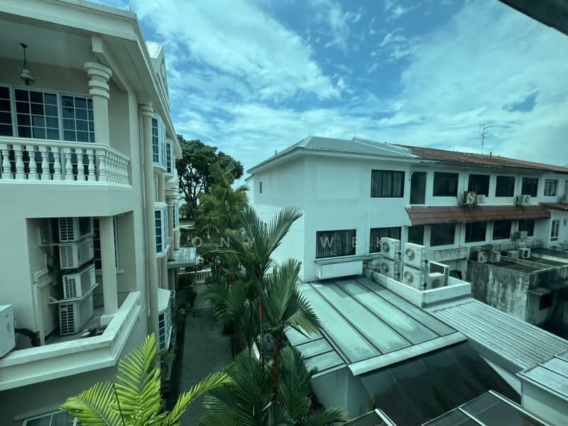 The Silver Spurz, 29A Brighton Avenue, 5 Bedrooms, 2,648 sqft, Corner Terrace For Sale, by Tony Kwek, 500188172 - PropertyGuru.com.sg