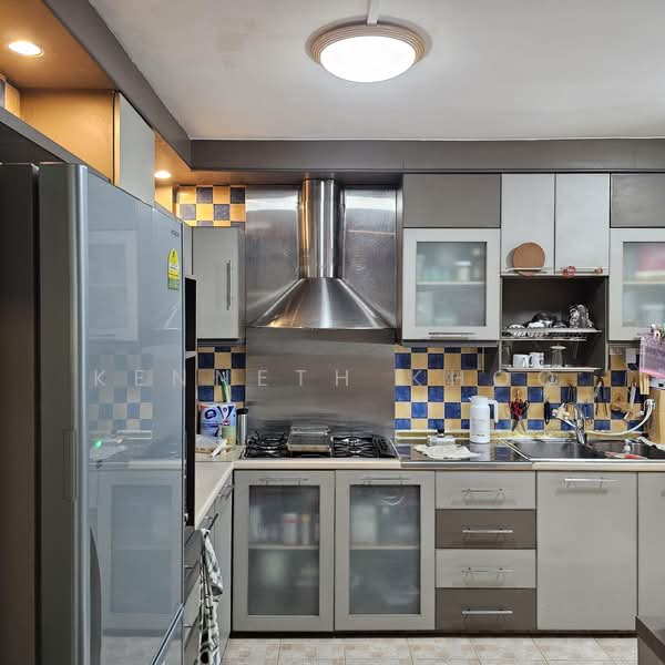 201 Clementi Avenue 6, 201 Clementi Avenue 6, 3 Bedrooms, 1,615 sqft, HDB Flat For Sale, by Kenneth Khoo, 500188173 - Kitchen - PropertyGuru.com.sg