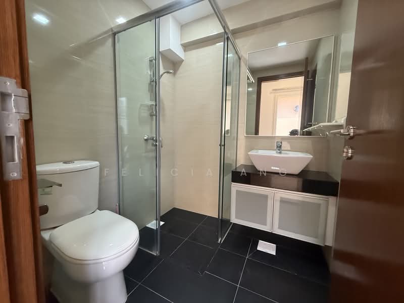 Suites@Changi, 226 Changi Road, 2 Bedrooms, 1,076 sqft, Apartment For Rent, by Felicia Ang, 500188176 - Bathroom - PropertyGuru.com.sg