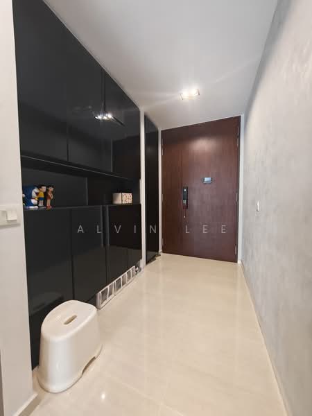 D'Nest, 131 Pasir Ris Grove, 4 Bedrooms, 1,270 sqft, Condominium For Sale, by Alvin Lee, 500188180 - Entrance - PropertyGuru.com.sg